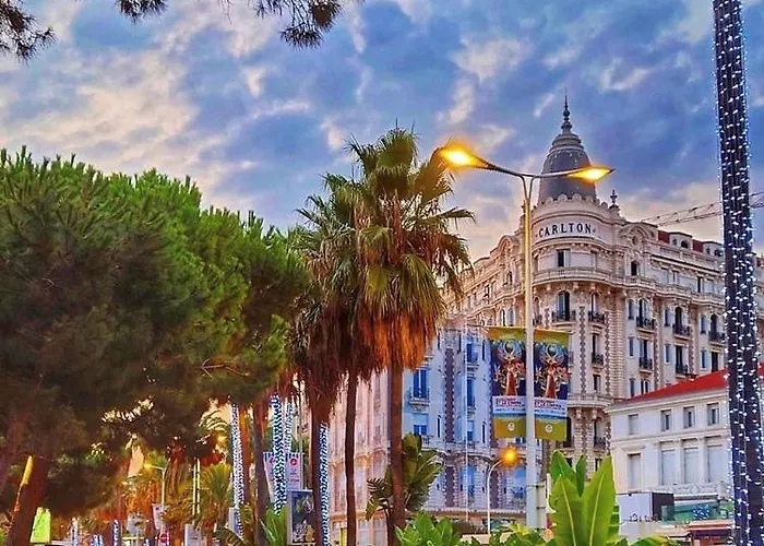 شقة Superbe Proche Palais Et Plages A Pieds